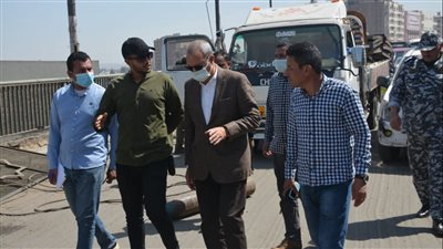 بسبب تدني مستوي الخدمة.. إحالة مسئولي النظافة بشبرا الخيمة للتحقيق