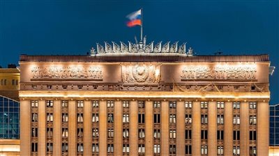 الدفاع الروسية تتهم كييف بالاستعداد لتنفيذ مجازر بحق المدنيين في لوجانسك