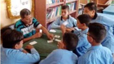 باحث يبتكر أول لعبة كوتشينة تعليمية للتصنيف في المكتبات