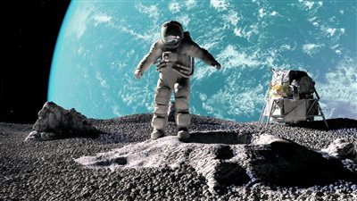 كيف نجا جليد القمر من الذوبان.. باحثون يكشفون الإجابة