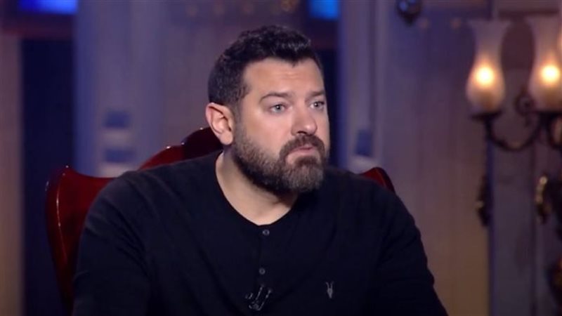 الفنان عمرو يوسف