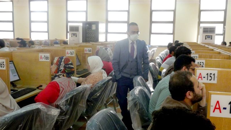 جانب من المتابعة