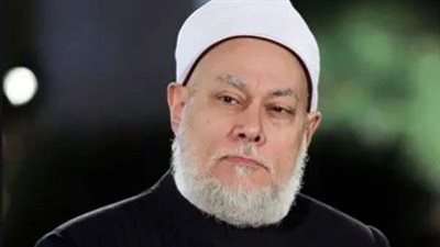علي جمعة: أمر الله بقراءة القرآن ليلا.. وليلة القدر الكبرى 24 رمضان