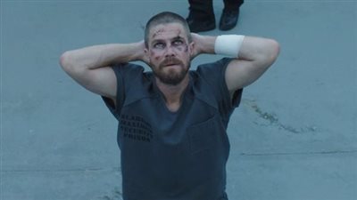 شروط ستيفن أميل لعودة مسلسل Arrow