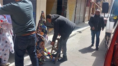 محافظ الإسكندرية يطالب رؤساء الأحياء بتكثيف الحملات لتطبيق الإجراءات الاحترازية 