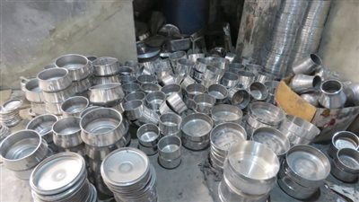 حملة من البيئة على المصانع والشركات المخالفة في القاهرة | صور 