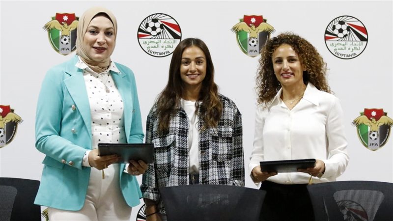 دينا الرفاعي مع سمر
