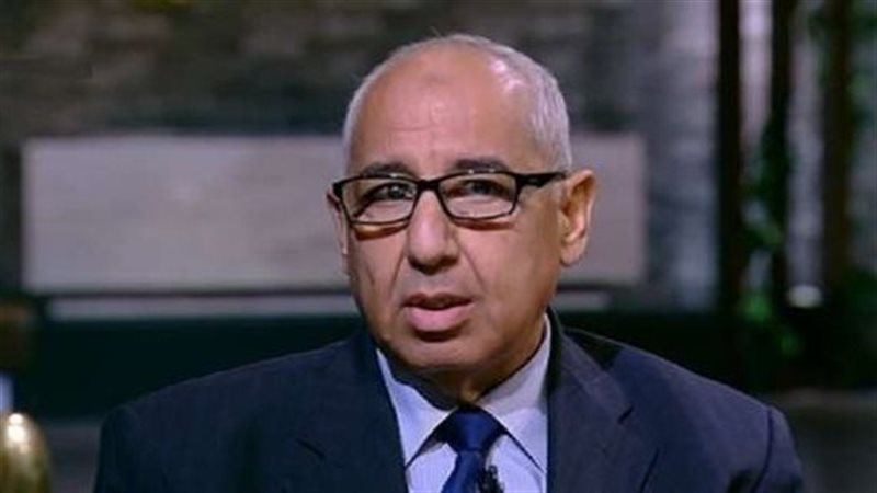 على عوف رئيس شعبة