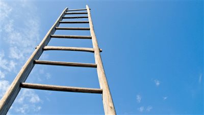 تفسير رؤية السلم في المنام وعلاقته بالغم والحزن والتراخى والتكاسل 