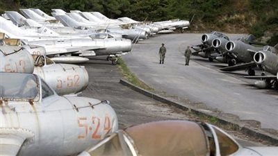 ألبانيا تحول قاعدة عسكرية شيوعية سابقة إلى تابعة لحلف الناتو