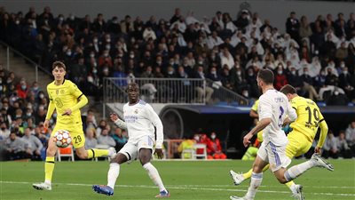 في غياب بنزيما.. أنشيلوتي يعلن تشكيل ريال مدريد في مباراة التتويج