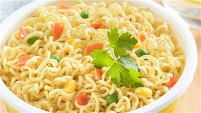 بعد سحب الإندومى من الأسواق.. طريقة عمله فى المنزل بمكونات صحية