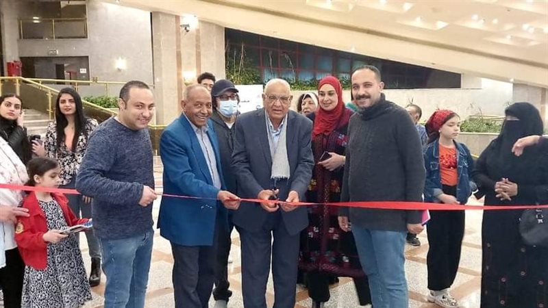 افتتاح معرض فرحة