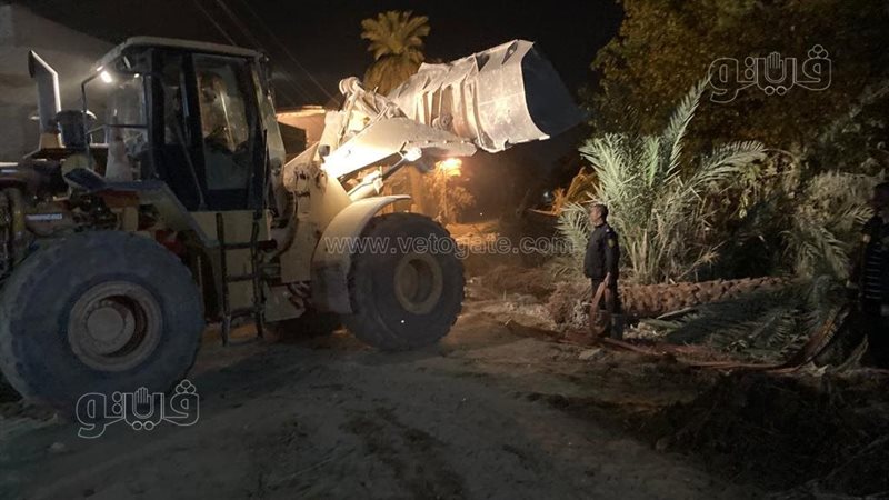 حريق فى قرية بأسوان