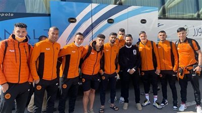 استعدادا لمواجهة المصري.. بعثة نهضة بركان تصل برج العرب | صور