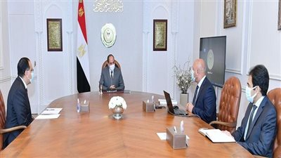 شاهد| السيسي يتابع الموقف التنفيذي لمشروعات وزارة النقل خاصةً ما يتعلق بالملاحة النهرية