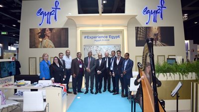 إقبال كبير لمنظمي الرحلات على الجناح المصري بمعرض ميلانو الدولي بإيطاليا | صور