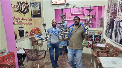 تحرير 12 محضر إشغالات ومصادرة 18 شيشة خلال حملة بحي غرب أسيوط 