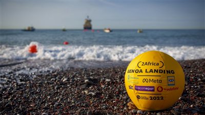 بدء مد الكابل البحري 2Africa من خلال أول نقطة إنزال بمدينة جنوة بإيطاليا