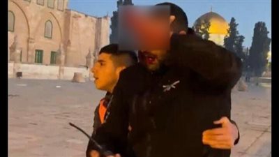 الشرطة الإسرائيلية تعتقل أكثر من 300 فلسطيني في باحات الأقصى