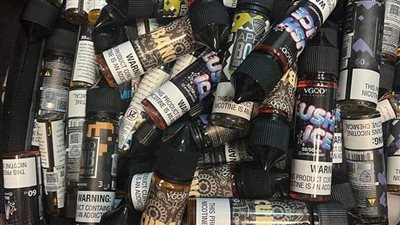 الهواتف والآثار والمخدرات الأكثر تهريبا بمطار القاهرة خلال رمضان 