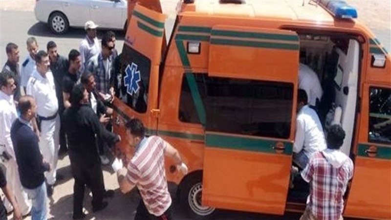 مصرع طفلتين تحت عجلات