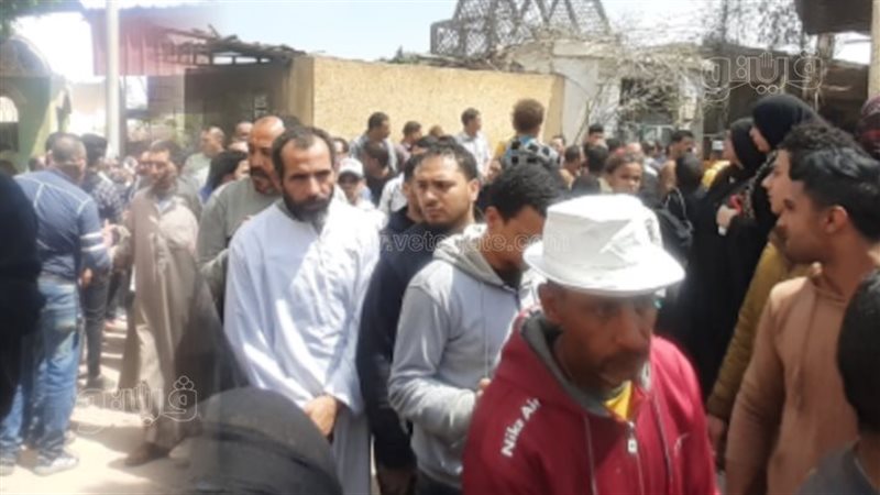 اسرة القتيلة تتلقي
