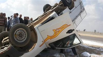 مصرع شخصين وإصابة 10 فى انقلاب سيارة بالمنيا 
