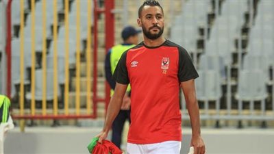 إكرامي يكشف أسباب استغناء الأهلي عن حسام عاشور