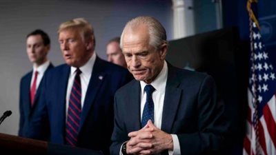 ترامب يتجاهل تحذير مسئول بالبيت الأبيض من خطر كورونا في يناير الماضي