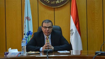 وزير القوى العاملة يتابع مستحقات سابع متوفي مصري بـ 