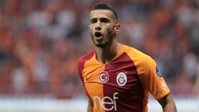 المغربي بلهندة يقدم عرضا لجالاتا سراي لتجديد عقده بعد أنباء بيعه