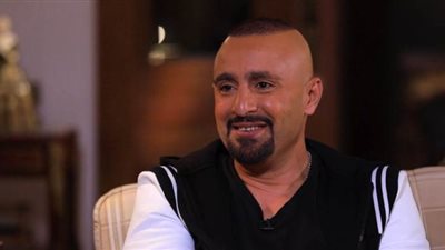 أحمد السقا: 