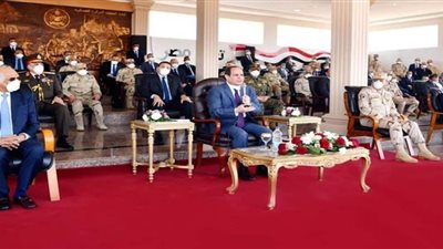 مستجدات منحة العمالة غير المنتظمة.. اليوم آخر موعد للتسجيل.. الصرف من مكاتب البريد التى تحددها الرسالة النصية على التليفون.. والأحد ضربة البداية