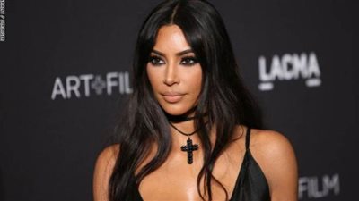 هجوم عنيف علي كيم كارداشيان بسبب استخفافها بفيروس كورونا