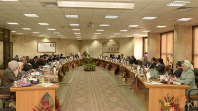مجلس جامعة أسيوط يوافق على تعيين 17 مدرسا بعدد من الكليات