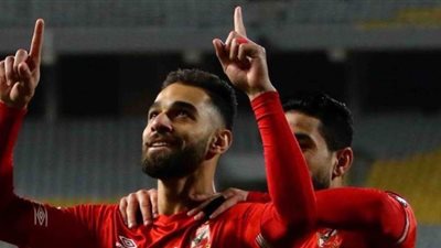 السولية يحتفي بأهداف صنعها لزملائه بالأهلي | فيديو