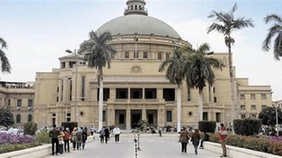 هل تم إجبار طلاب على شراء الكتب الجامعية للفصل الدراسي الحالي؟.. التعليم العالي تجيب