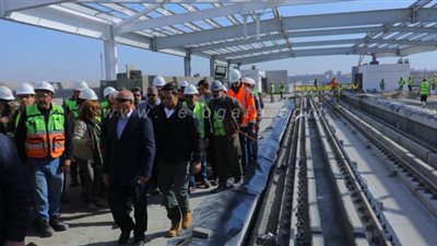 الانفاق: استمرار العمل بمشروعات القطار المكهرب والخطين الثالث والرابع للمترو