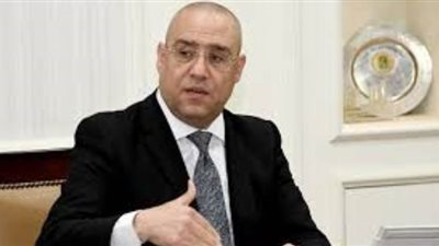 وزير الإسكان يشدد إجراءات الوقاية من كورونا في مشروعات المدن الجديدة
