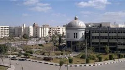 جامعة الفيوم تمد المستشفيات العامة والجامعية بكمامات من إنتاجها | فيديو