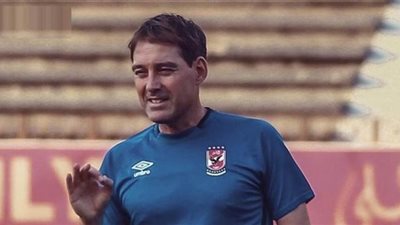 الأهلي يقترب من إعلان تجديد عقد فايلر