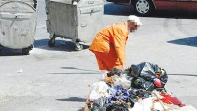 برلمانية تطالب بتوفير الكمامات والقفازات والافرول لعمال النظافة