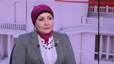 هالة أبو السعد تطالب بمنع حفلات الزفاف والتعازي