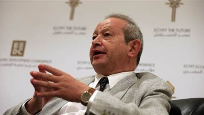 ساويرس: لا تشغلني المليارات ولكن كيف يعيش الفقراء في ظل أزمة كورونا