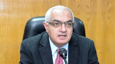 رئيس جامعة المنصورة يحرر محضرا ضد الصفحات المزيفة