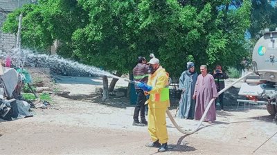 أحياء الإسكندرية تواصل حملات التطهير والتعقيم لمواجهة فيروس كورونا