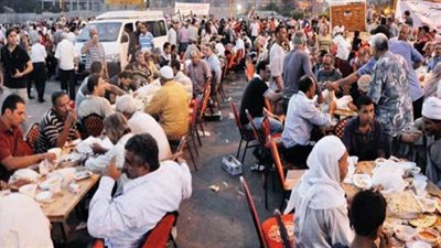 نائب يطالب بتوجيه أموال موائد الرحمن لدعم دور المسنين والأيتام