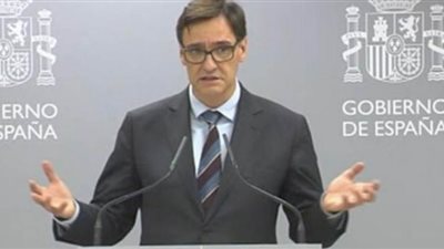 إسبانيا تدرس خفض قيود العزل تدريجيا بعد انحسار كورونا