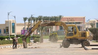 محافظ جنوب سيناء يتابع عددا من المشاريع الجارى تنفيذها |صور